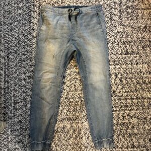 PacSun Men's Light Blue Jogger Jean